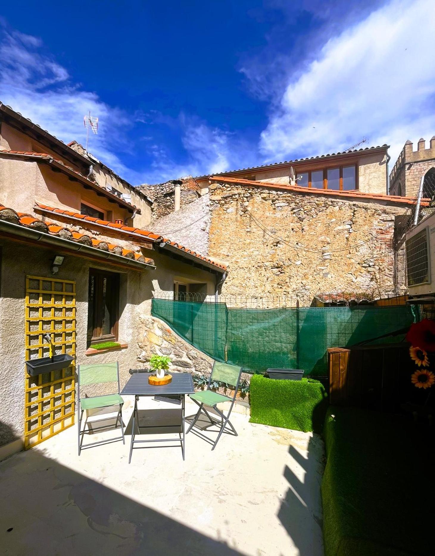 Апартаменты Au Pied Des Remparts 10 Rue Saint Jean Вильфранш-де-Конфлан Экстерьер фото